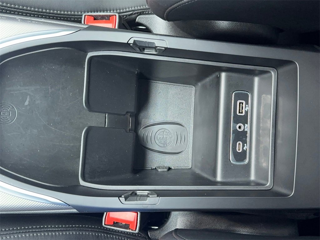 Used 2022 Alfa Romeo Giulia Veloce image 34