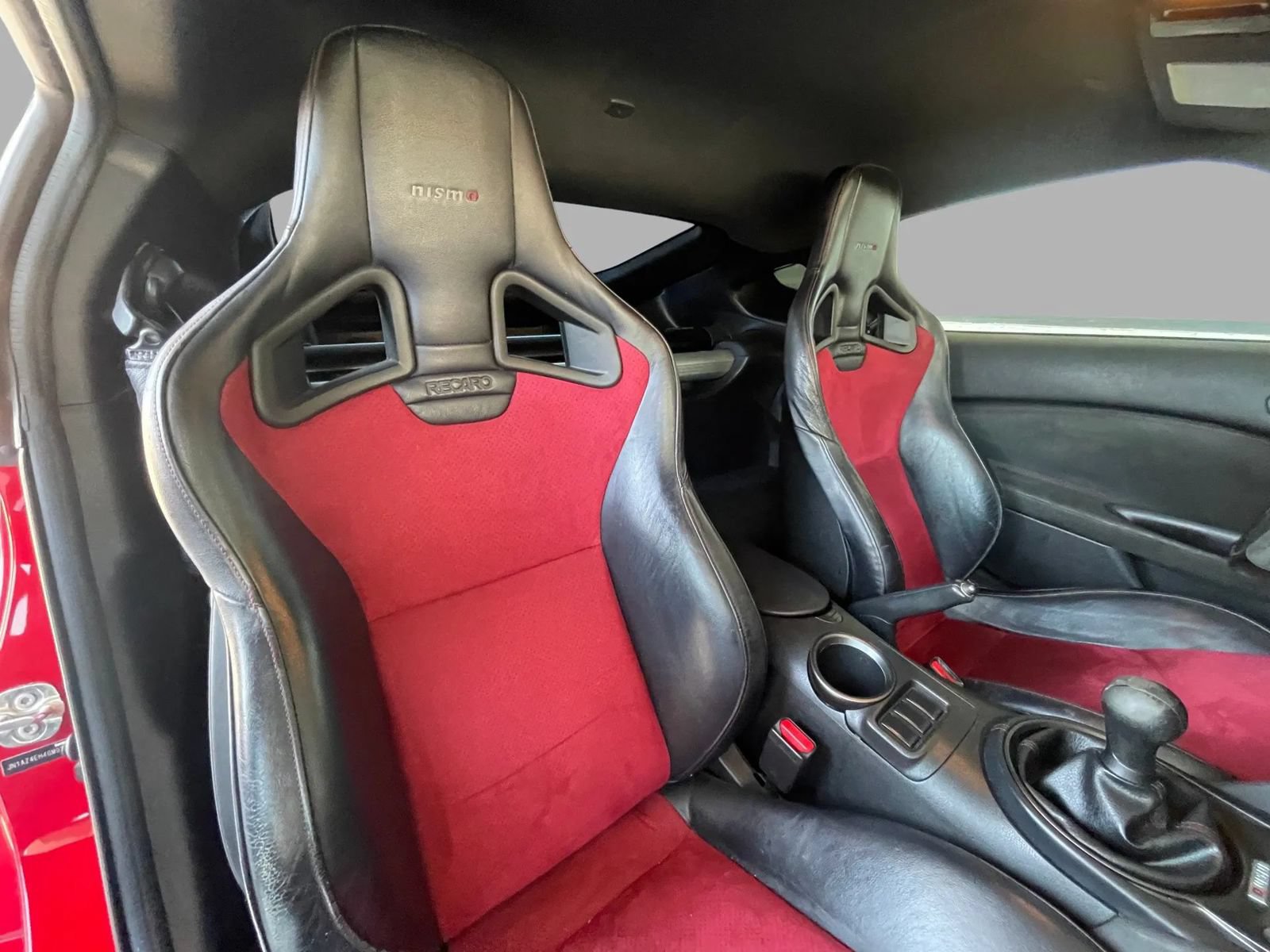 Used 2016 Nissan 370Z NISMO RWD image 25