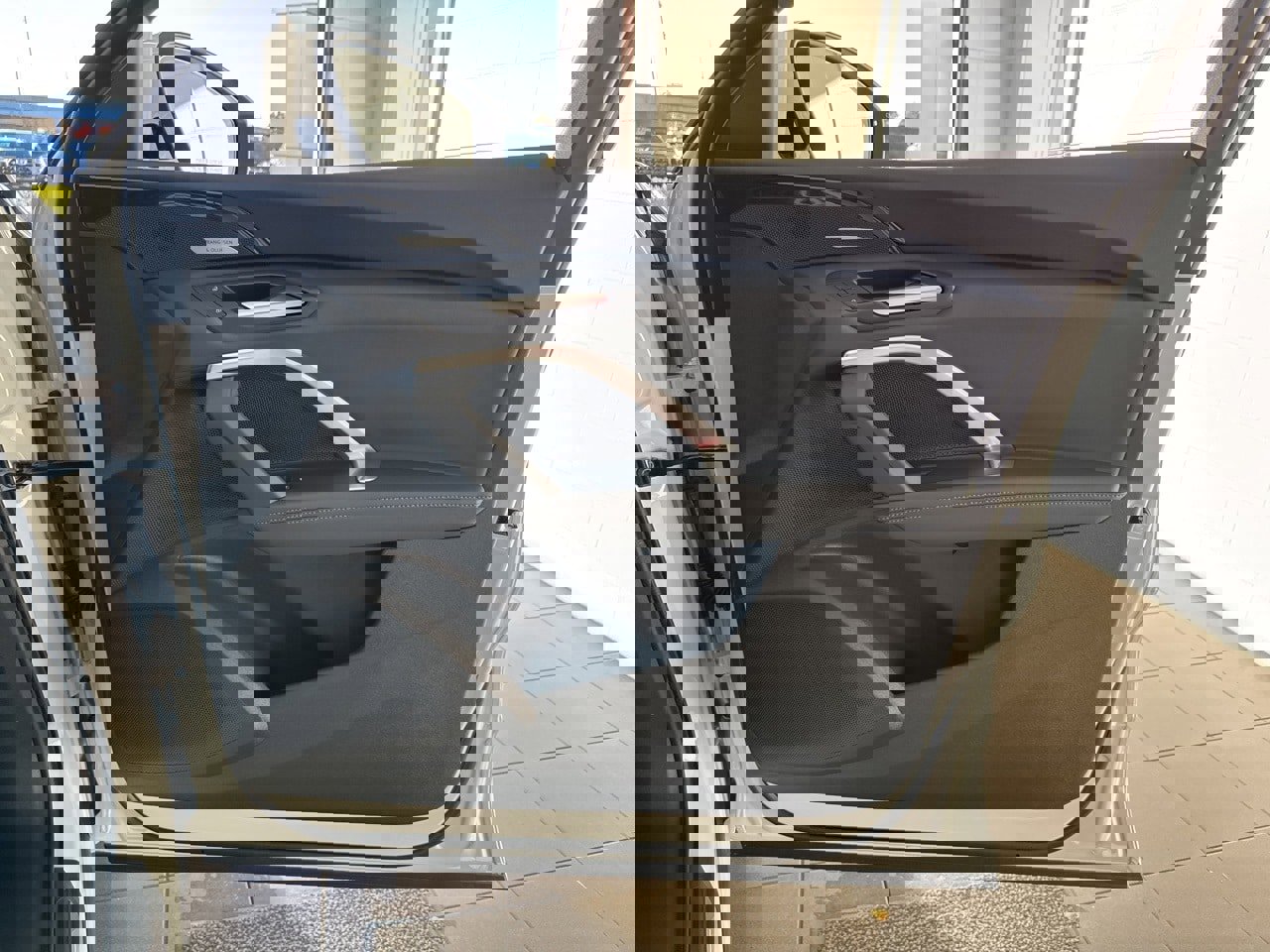 New 2025 Audi Q5 2.0T Premium Plus image 53