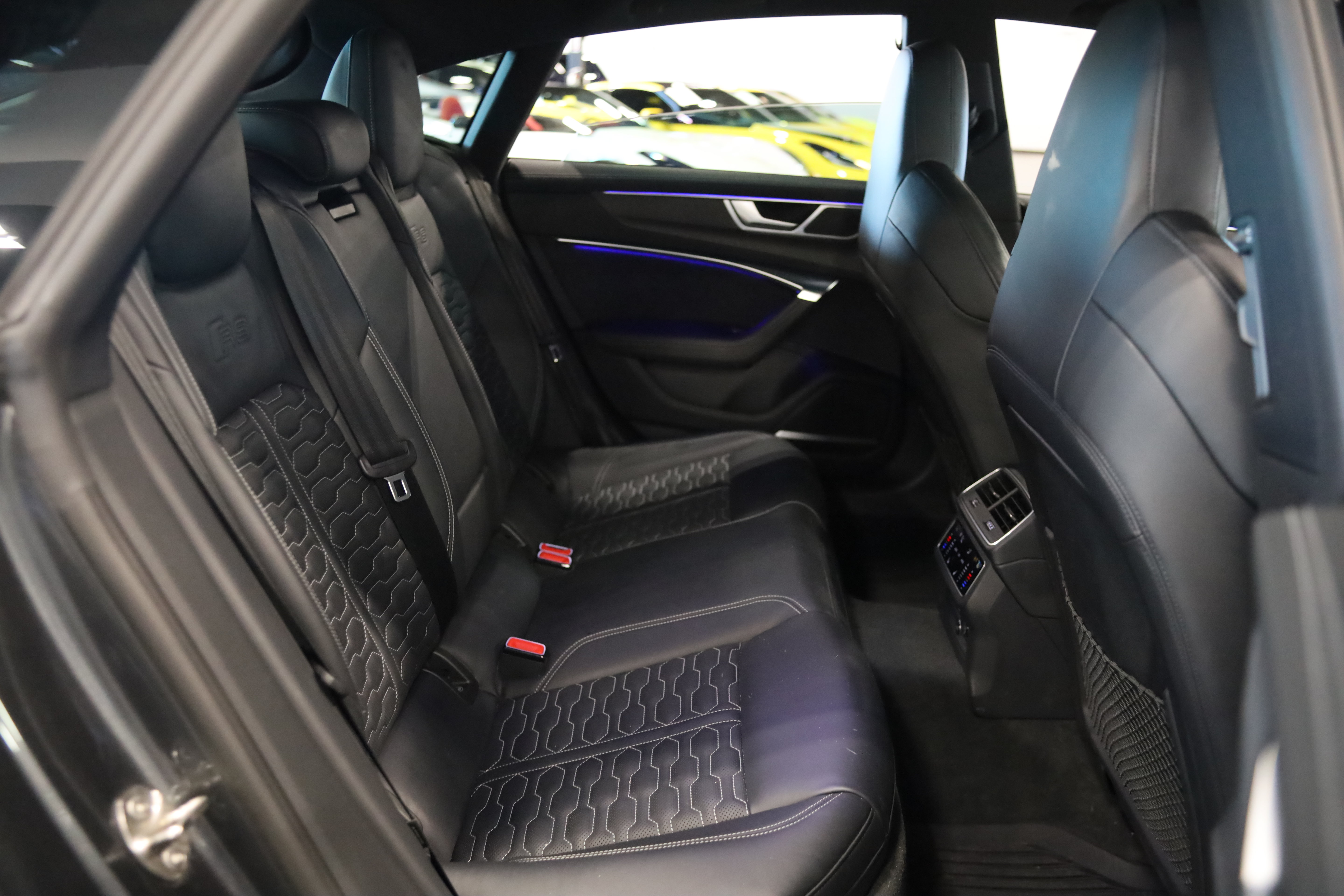 Used 2021 Audi RS 7 Sportback w/ Black Optic Package AWD/4WD image 40