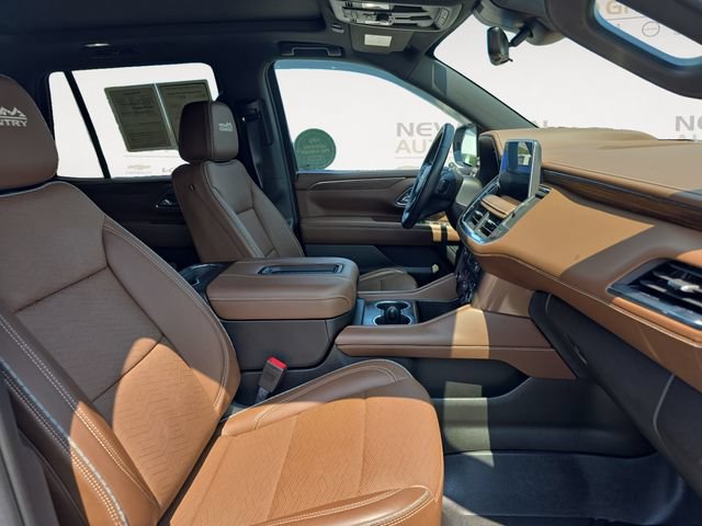 Used 2023 Chevrolet Tahoe High Country w/ Premium Package 2 AWD/4WD image 15