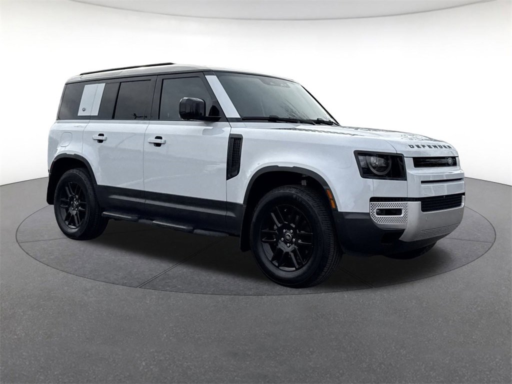 Used 2023 Land Rover Defender 110 S image 7