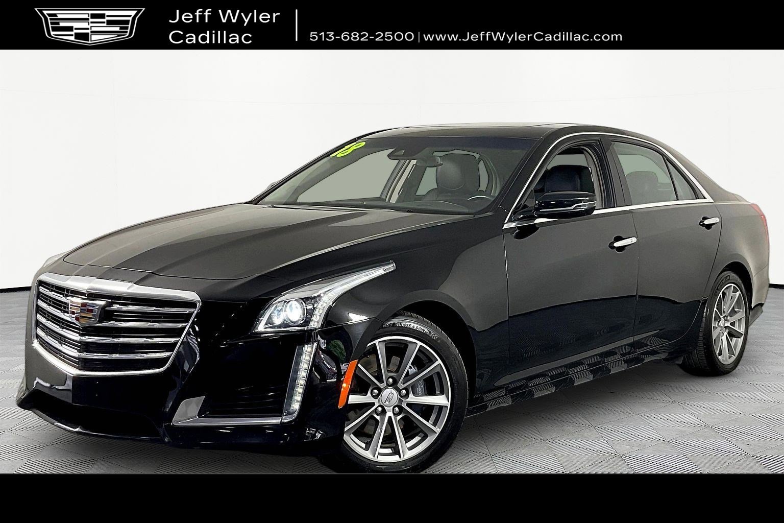 Used 2018 Cadillac CTS Luxury RWD image 1