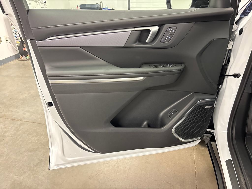 New 2026 Buick Enclave Sport Touring w/ Power Package image 22