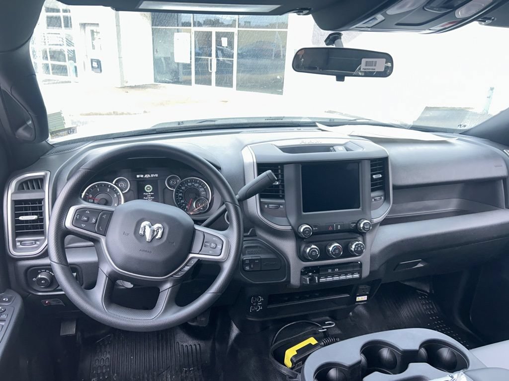 New 2024 RAM 3500 Tradesman w/ Chrome Appearance Group AWD/4WD image 13