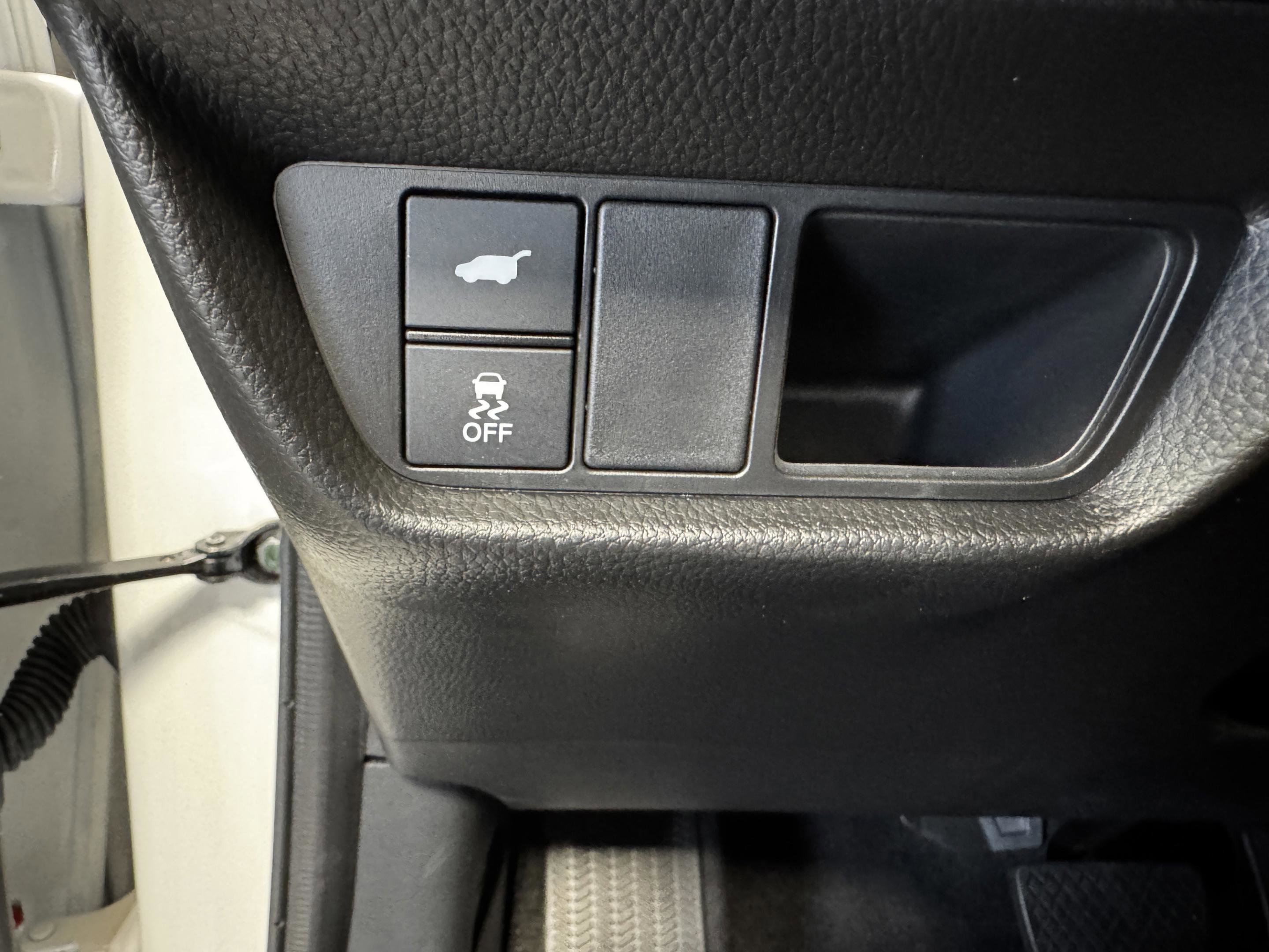 Certified 2025 Acura ADX AWD image 35