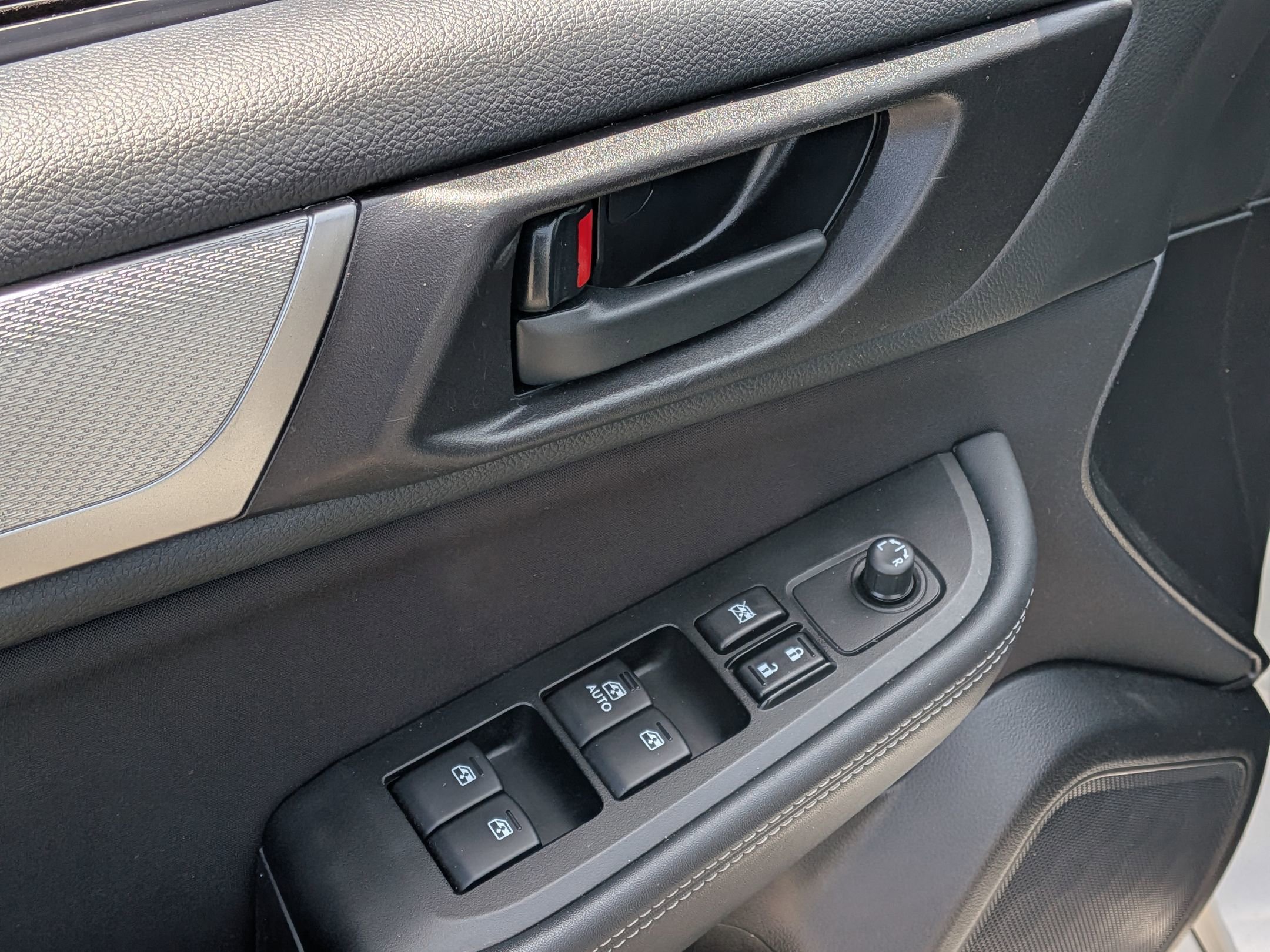 Used 2016 Subaru Legacy 2.5i w/ Protection Package #1 image 9