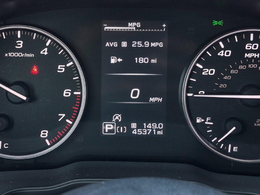Used 2025 Subaru Crosstrek 2.5i Premium AWD/4WD image 17
