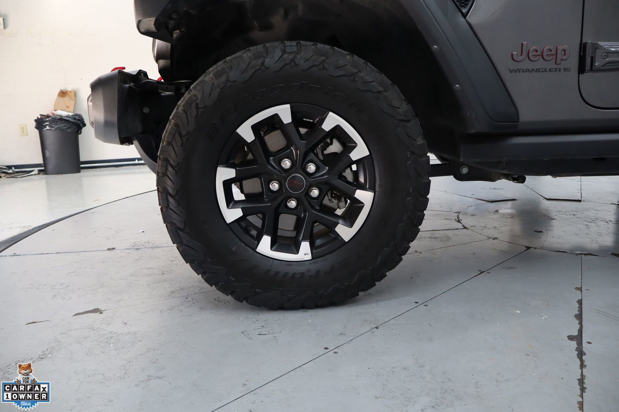 Used 2025 Jeep Wrangler Unlimited Rubicon image 12