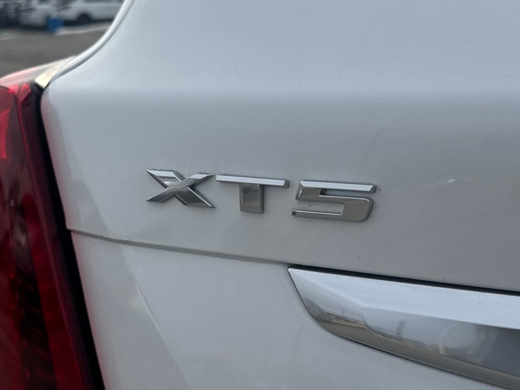 Used 2023 Cadillac XT5 Premium Luxury w/ Platinum Package image 9