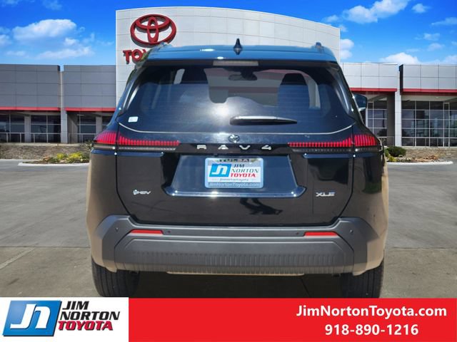 Used 2026 Toyota RAV4 XLE Premium FWD image 7