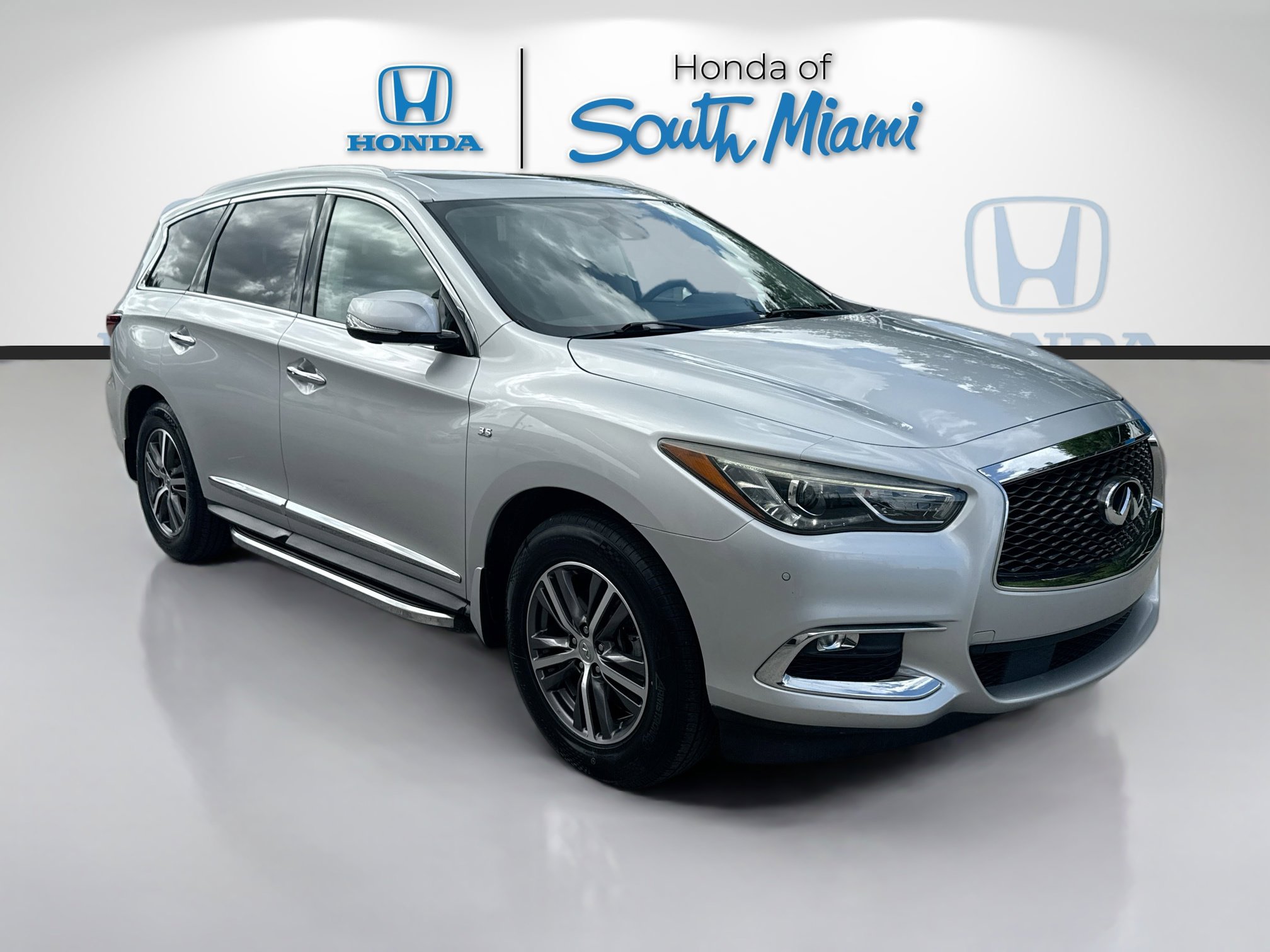Used 2019 INFINITI QX60 Luxe w/ Essential Package video 1