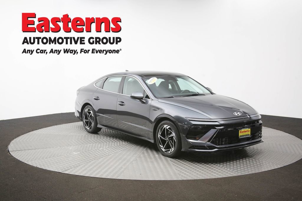 Used 2024 Hyundai Sonata SEL w/ Convenience Package FWD image 52