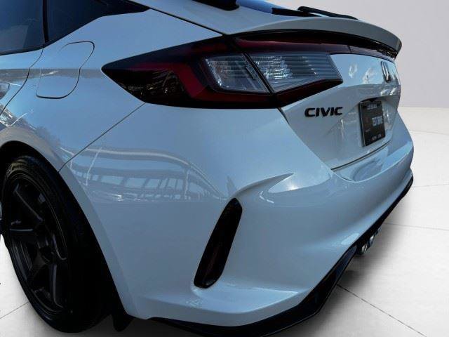 Used 2025 Honda Civic Type R image 15
