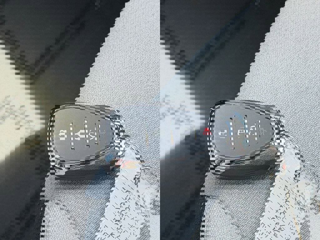 Used 2024 Chevrolet Equinox LS w/ LS Convenience Package image 31