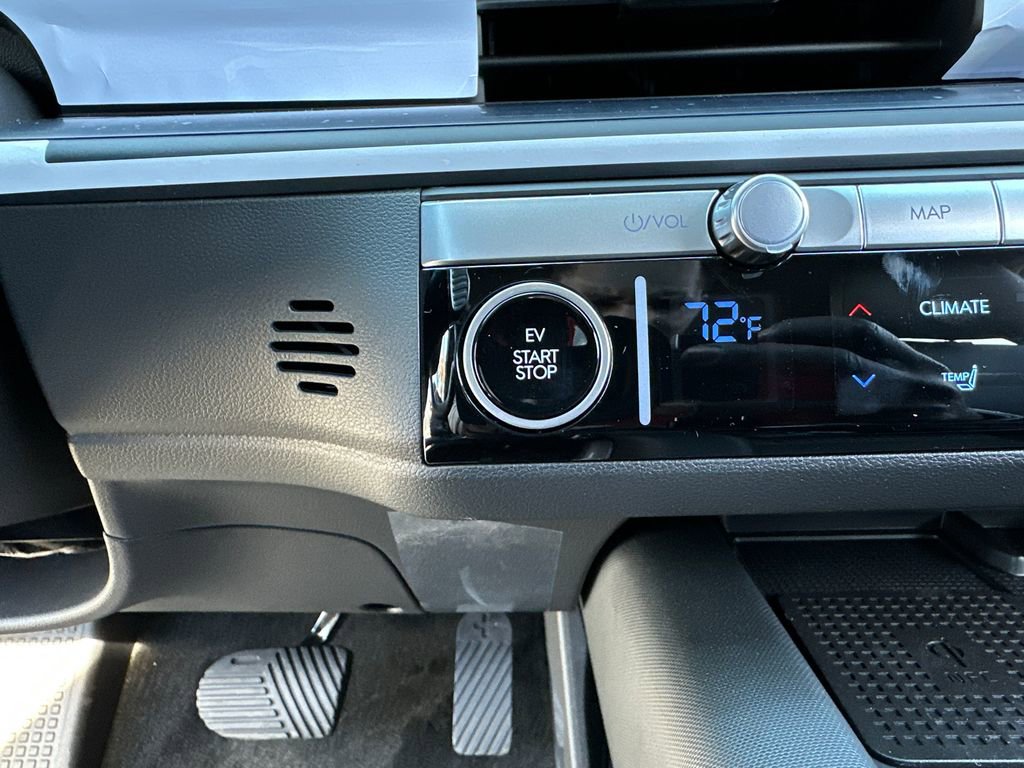 New 2025 Hyundai Ioniq 6 SEL image 24