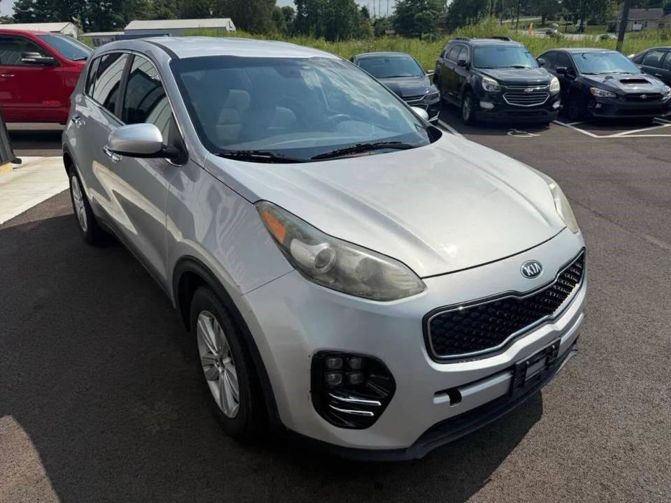 Used 2017 Kia Sportage LX FWD image 2