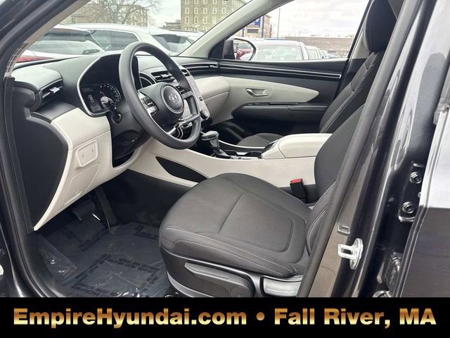 Used 2023 Hyundai Tucson SE image 19
