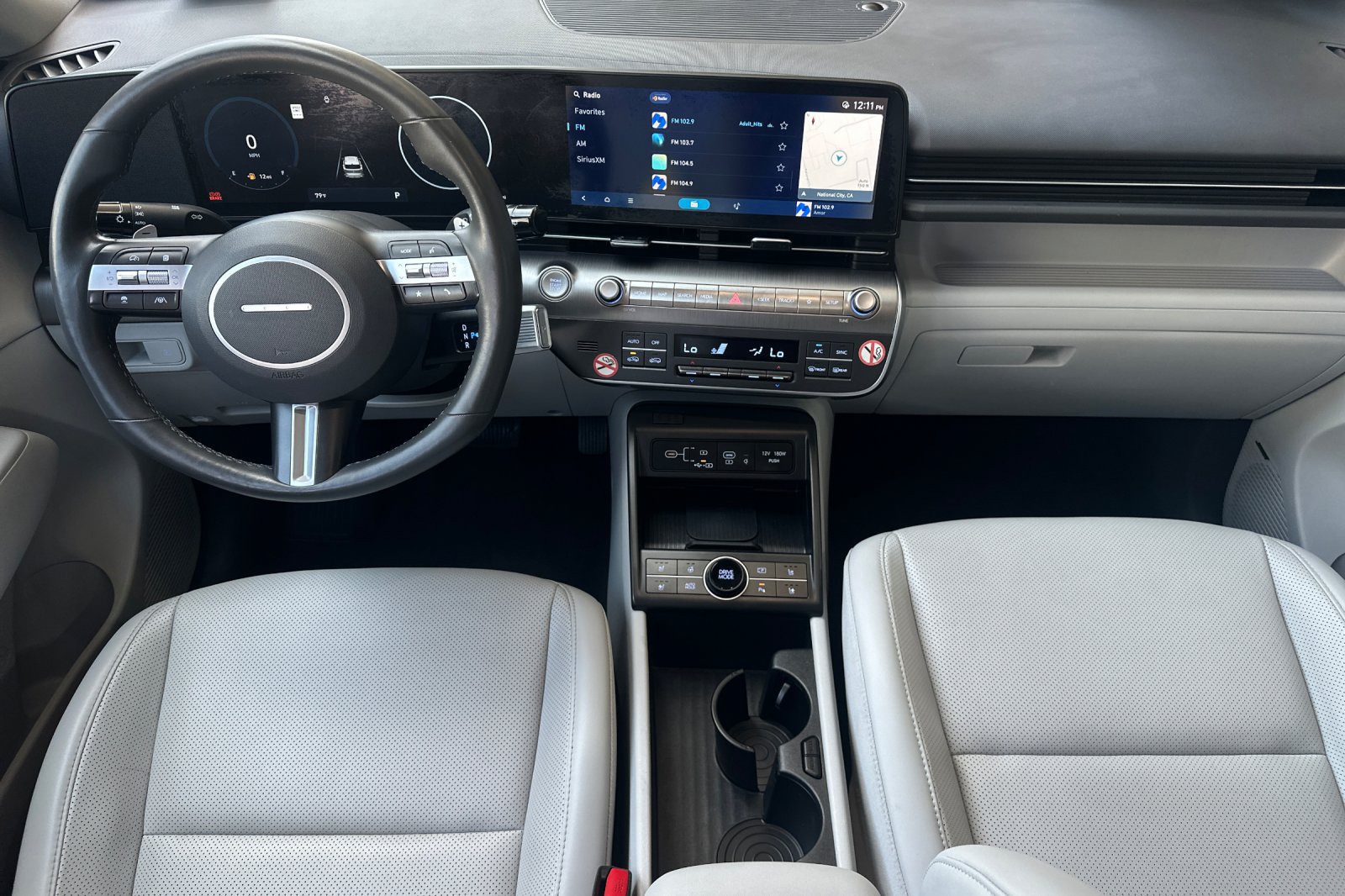 Used 2024 Hyundai Kona Limited FWD image 13