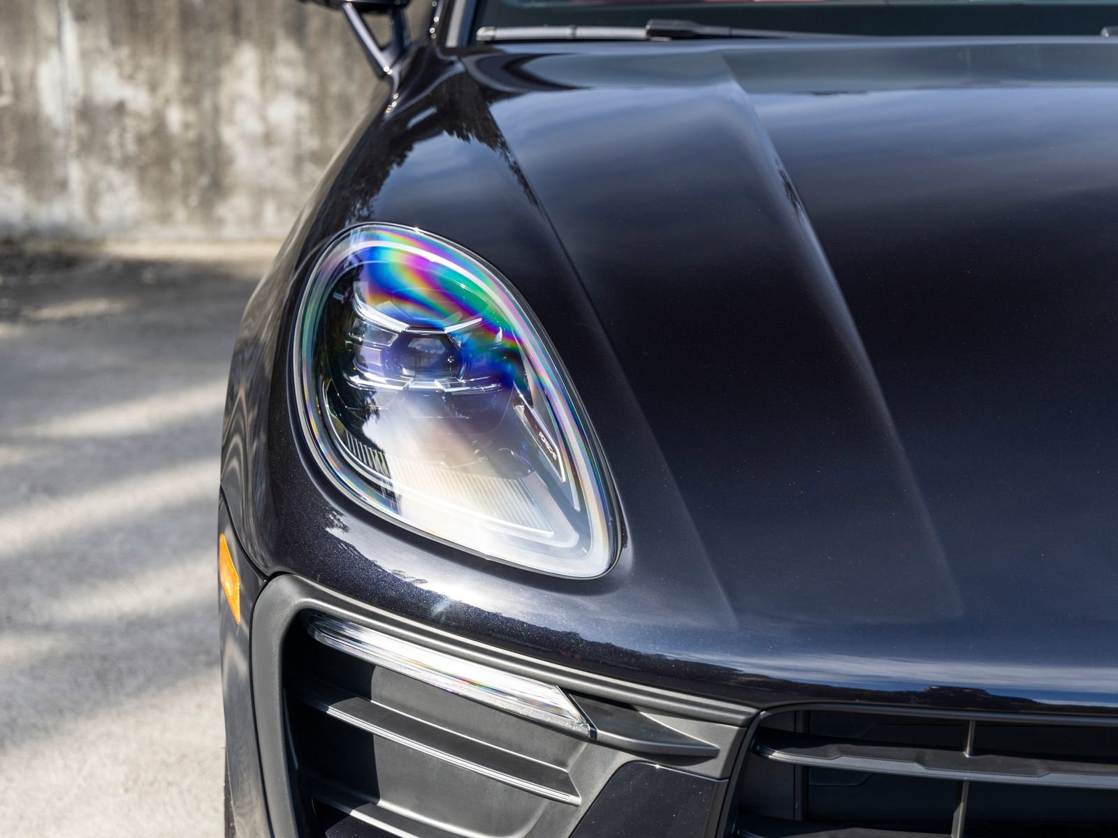 New 2025 Porsche Macan image 14