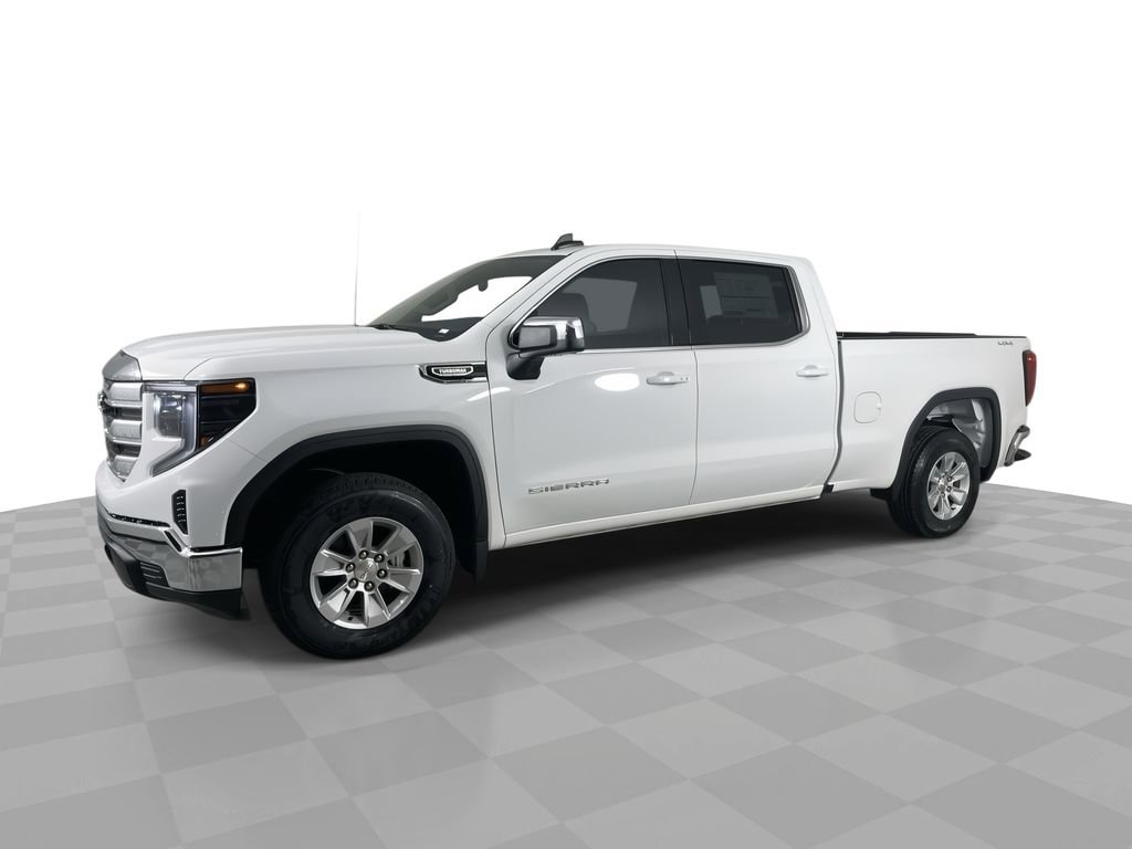 Used 2025 GMC Sierra 1500 SLE image 1