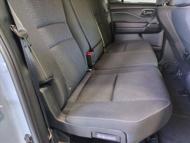 Used 2025 Honda Ridgeline Sport image 18