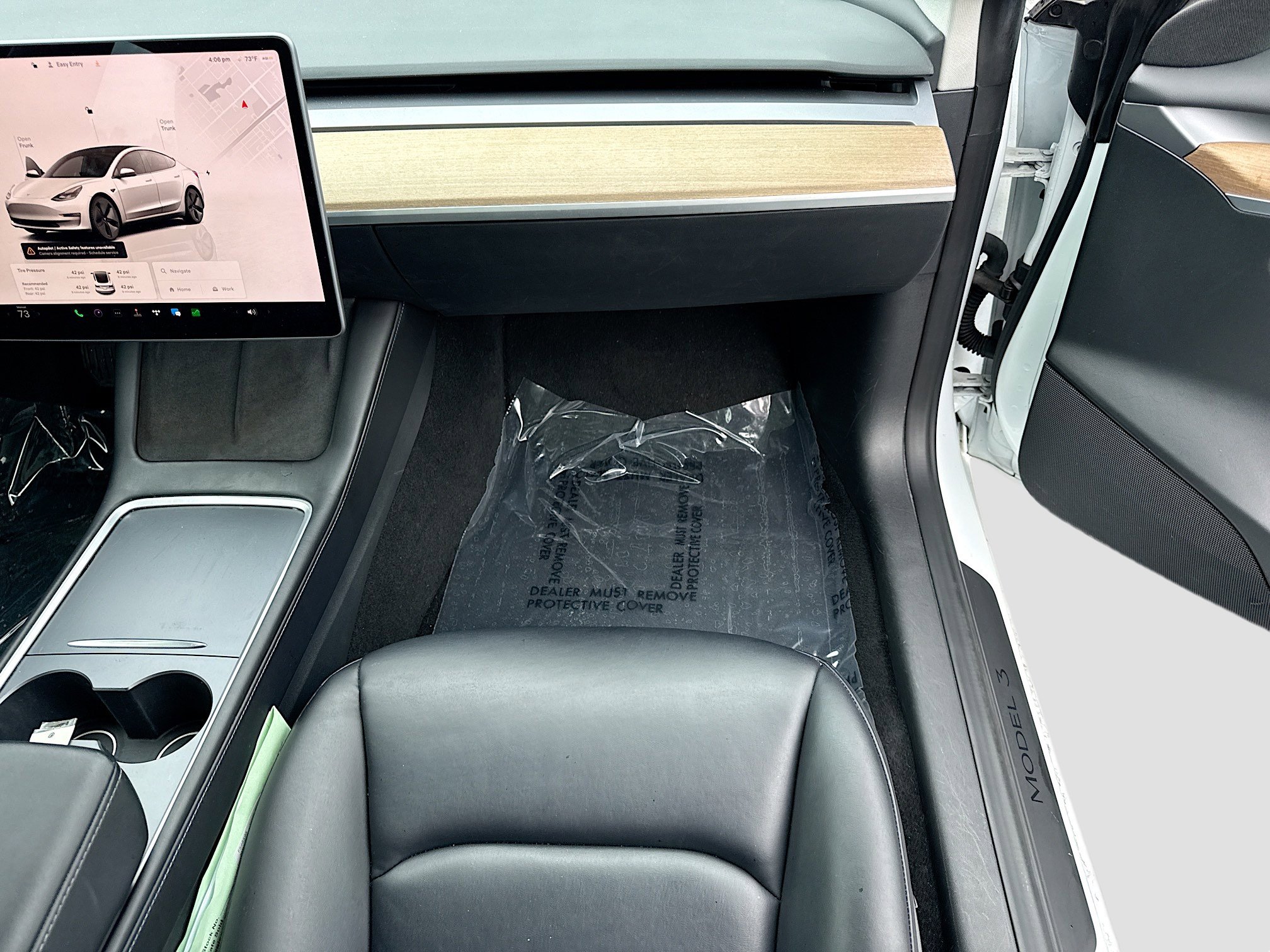 Used 2023 Tesla Model 3 Standard Range RWD image 17