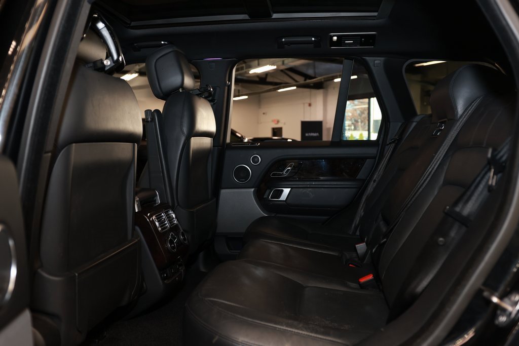 Used 2019 Land Rover Range Rover HSE image 11