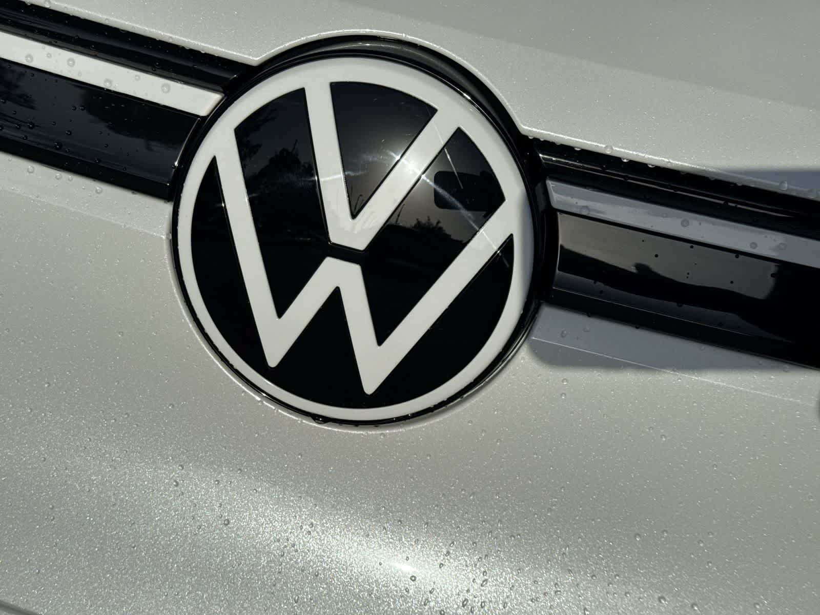 New 2026 Volkswagen ID.4 Pro RWD image 10