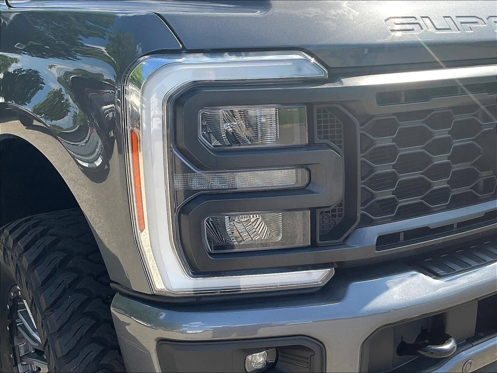 Used 2023 Ford F250 Lariat w/ Lariat Ultimate Package AWD/4WD image 34