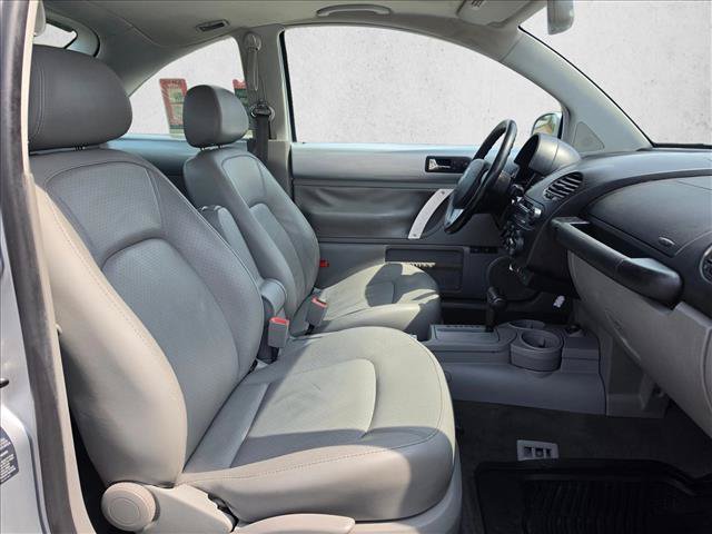 Used 2002 Volkswagen Beetle GLX FWD image 11