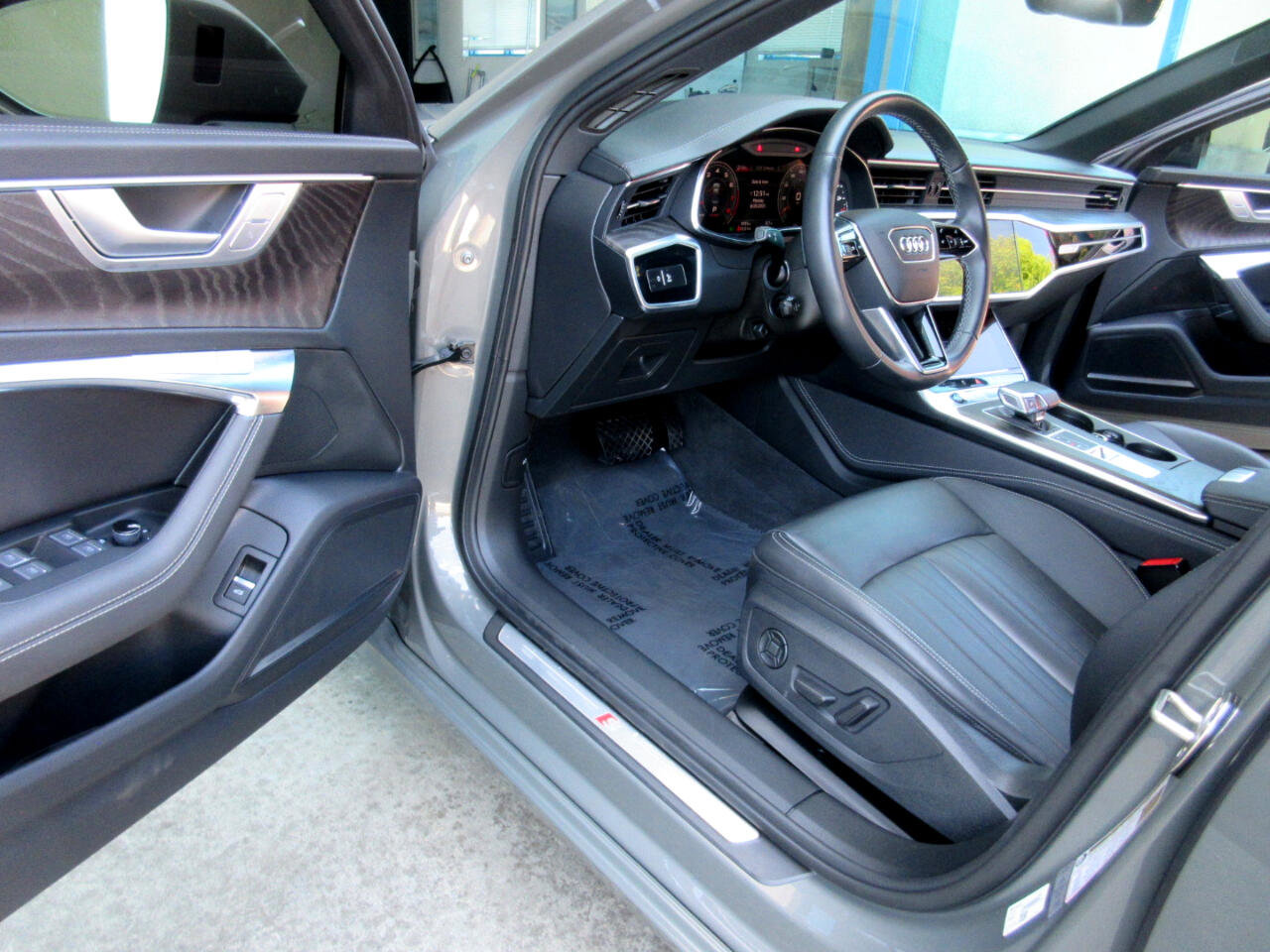 Used 2023 Audi A6 Premium Plus image 6