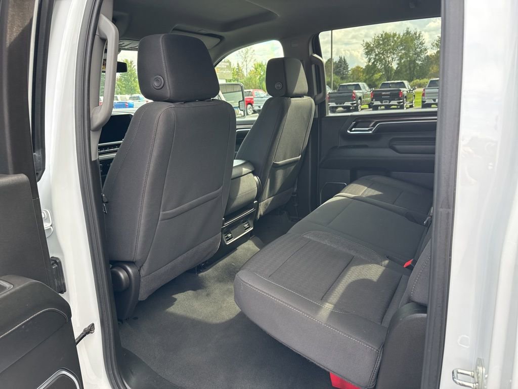 Used 2024 Chevrolet Silverado 2500 LT image 16