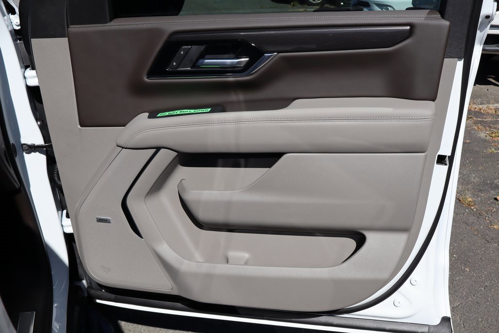 New 2026 GMC Yukon Elevation w/ LPO, Floor Liner Package image 27