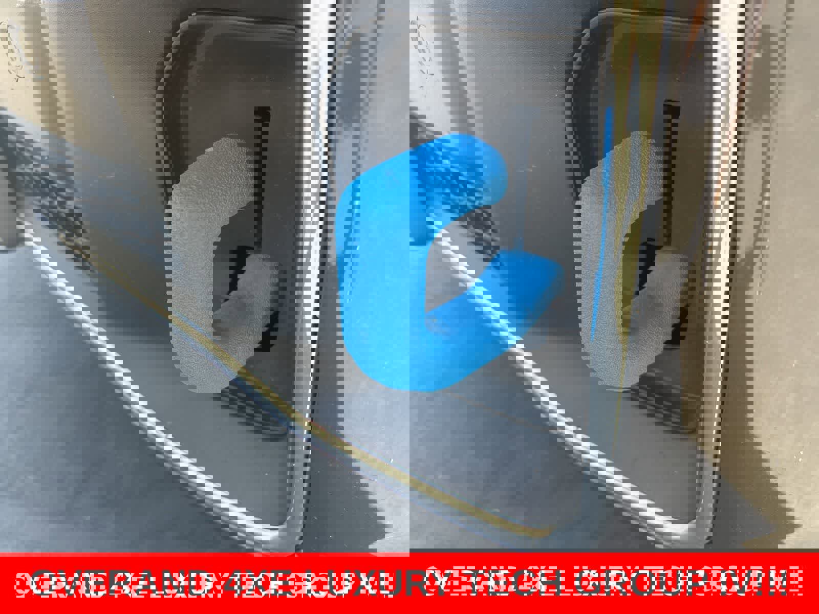 Used 2022 Jeep Grand Cherokee Overland w/ Luxury Tech Group IV image 14