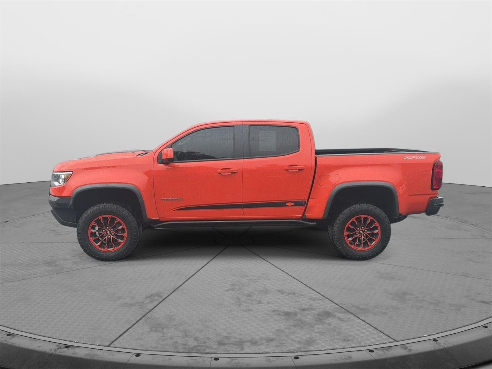 Used 2019 Chevrolet Colorado ZR2 AWD/4WD image 2