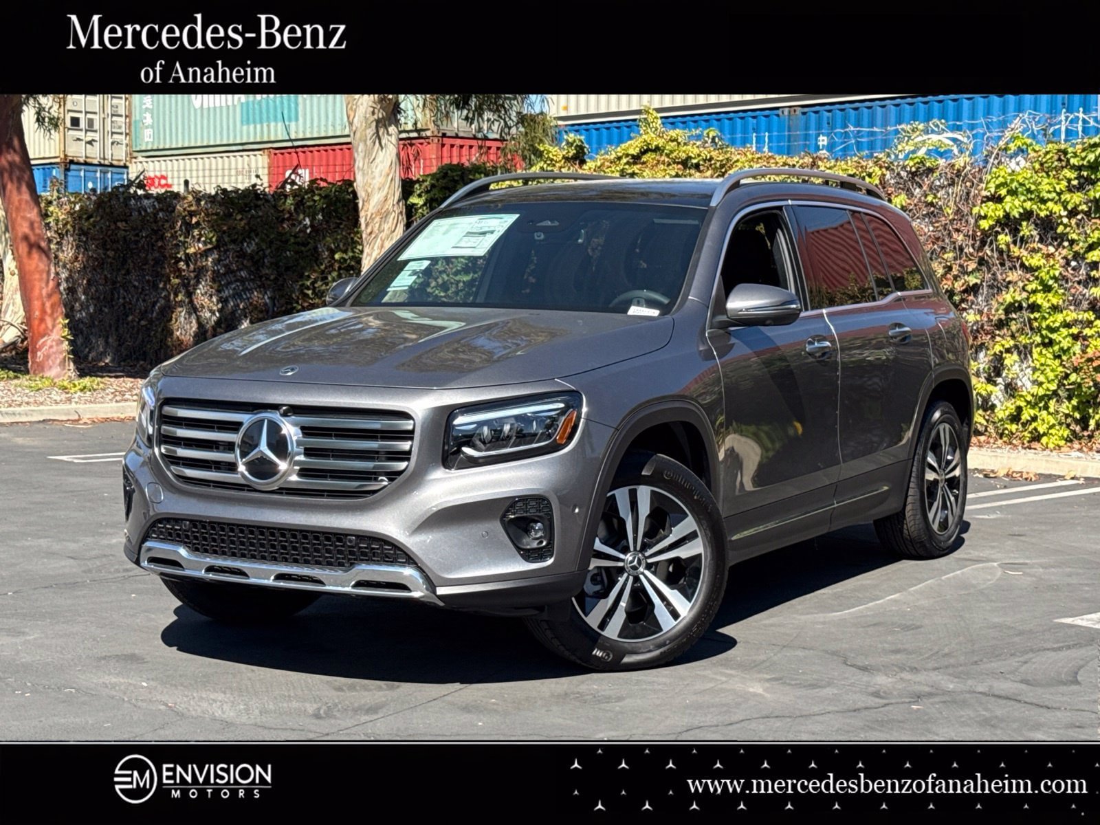 New 2026 Mercedes-Benz GLB 250 4MATIC image 1