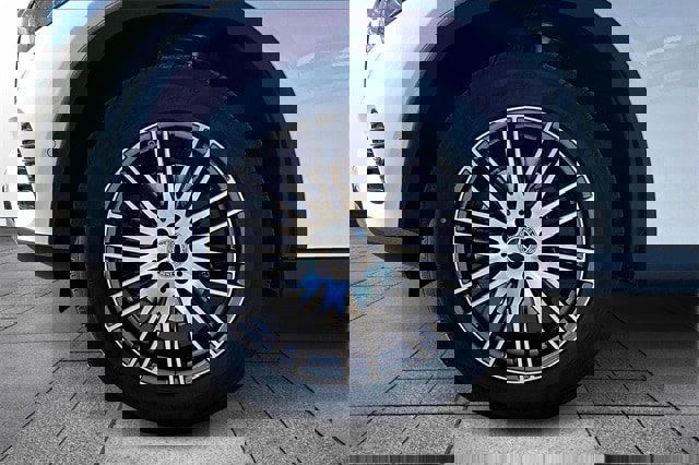 New 2026 Mercedes-Benz GLC 300 4MATIC image 15