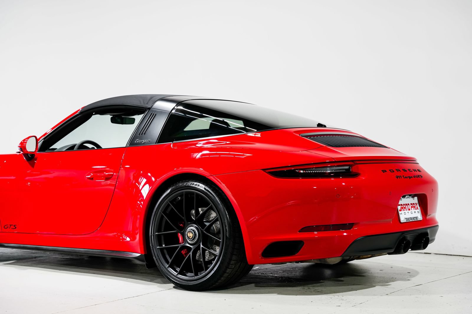 Used 2017 Porsche 911 Targa 4 GTS AWD/4WD image 35