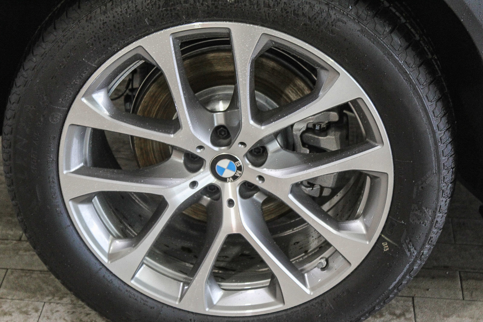 New 2026 BMW X5 xDrive40i w/ Climate Comfort Package image 11