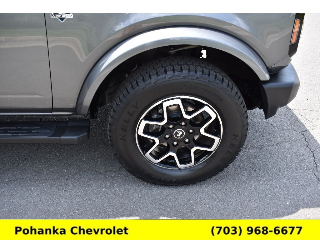 Used 2024 Ford Bronco Outer Banks AWD/4WD image 32