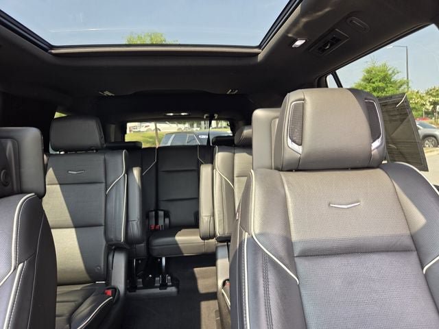 Used 2021 Cadillac Escalade Premium Luxury w/ Driver Assist Tech Package AWD/4WD image 22