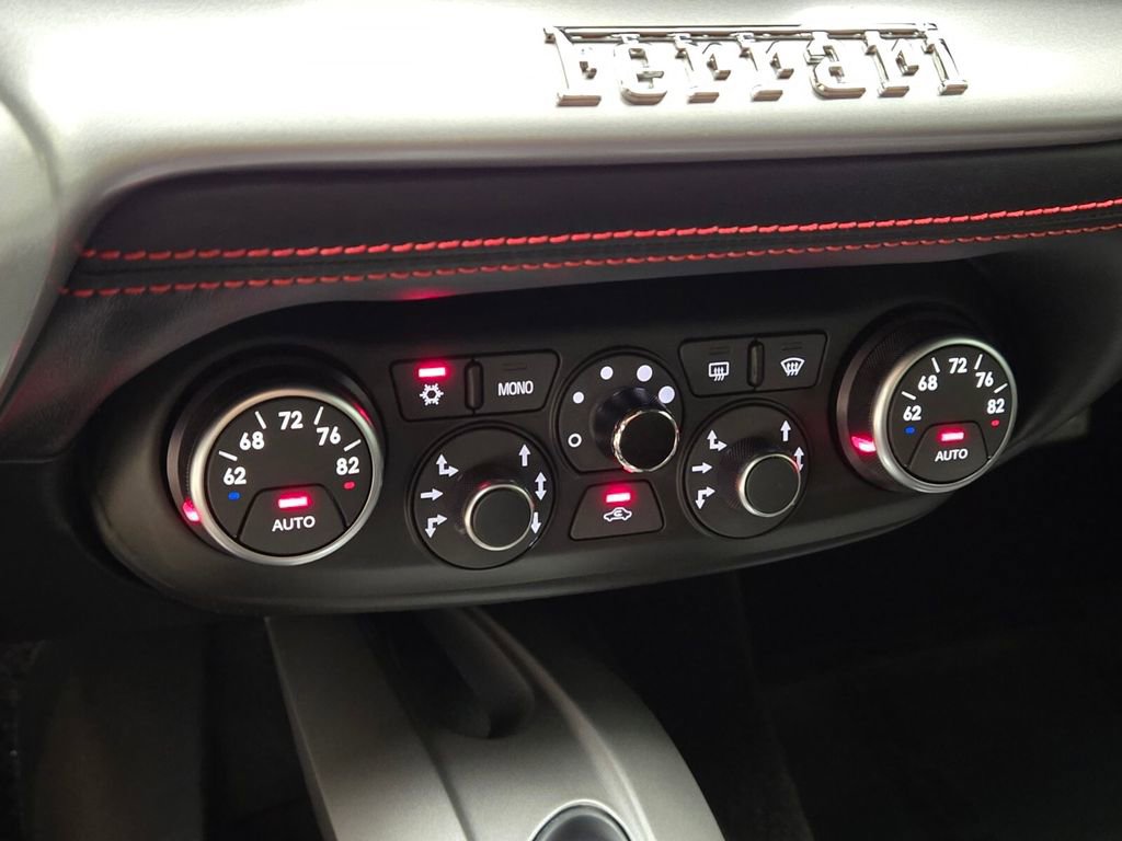 Used 2015 Ferrari F12 Berlinetta image 35