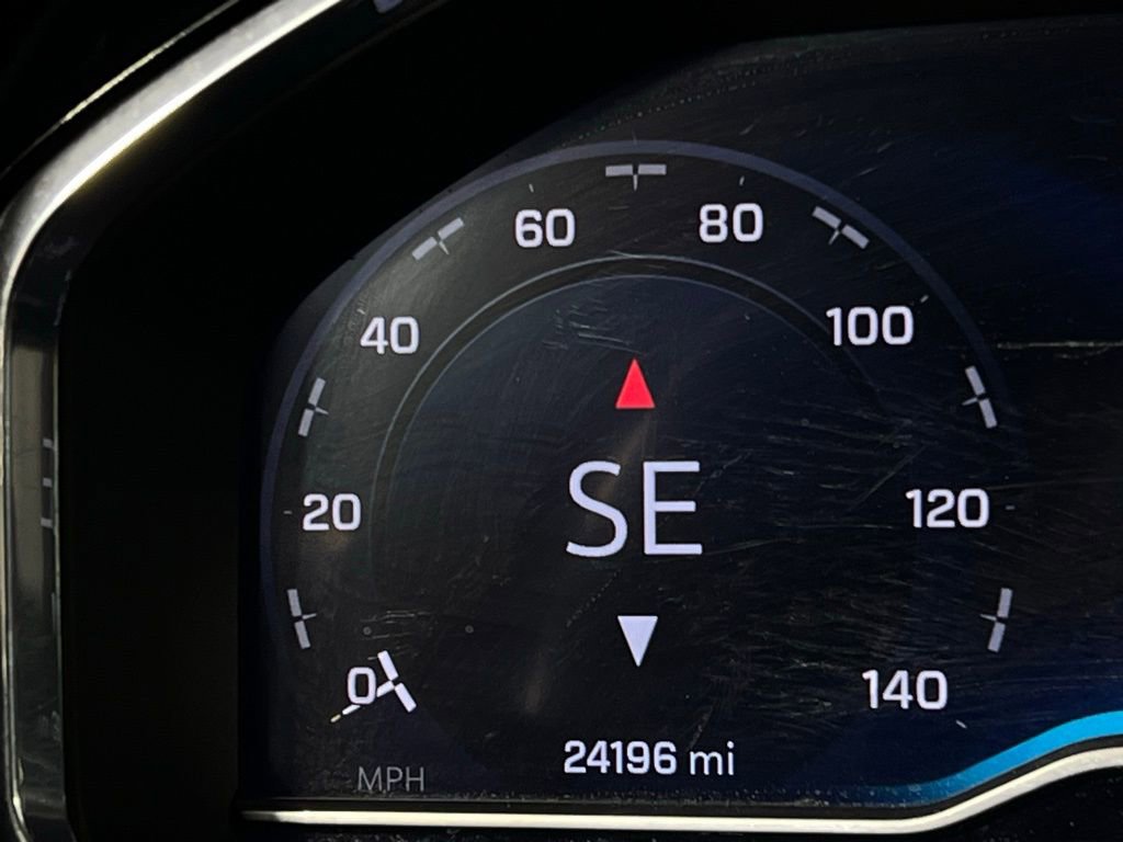 Used 2024 Chevrolet Silverado 3500 LT image 21