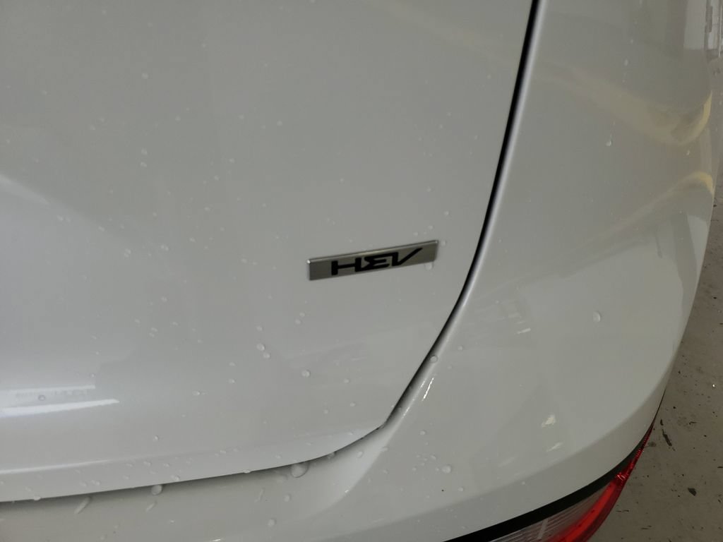 Used 2026 Kia Niro LX FWD image 7