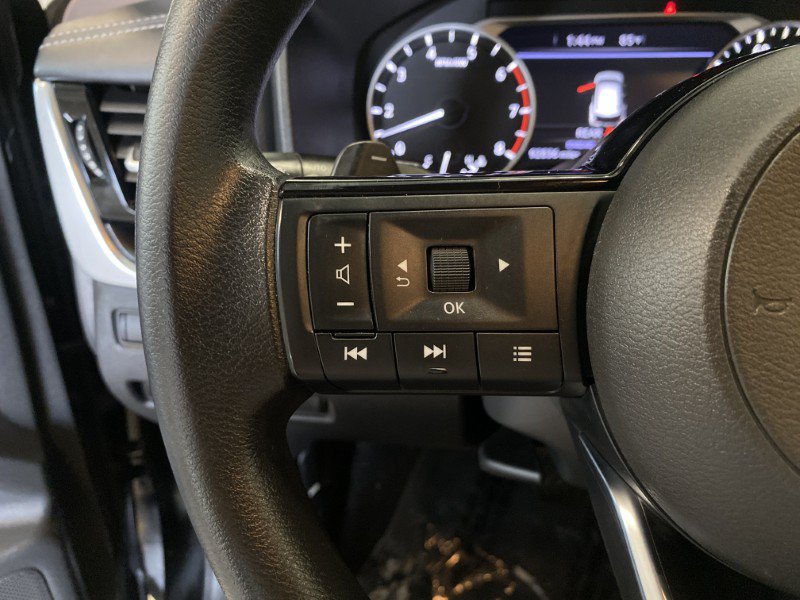 Used 2022 Nissan Rogue SV FWD image 36