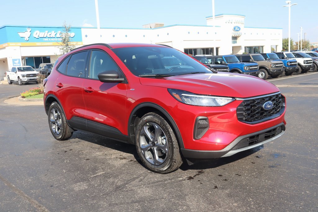 New 2026 Ford Escape ST-Line w/ Tech Pack #1 image 1
