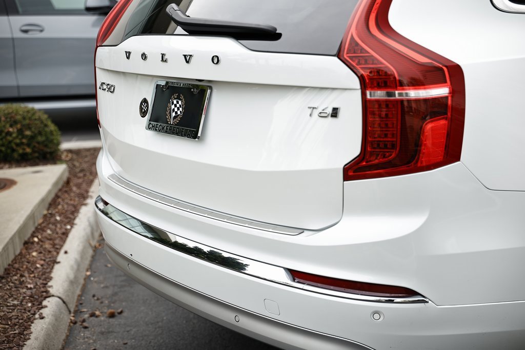Used 2022 Volvo XC90 T6 Inscription w/ Advanced Package image 11