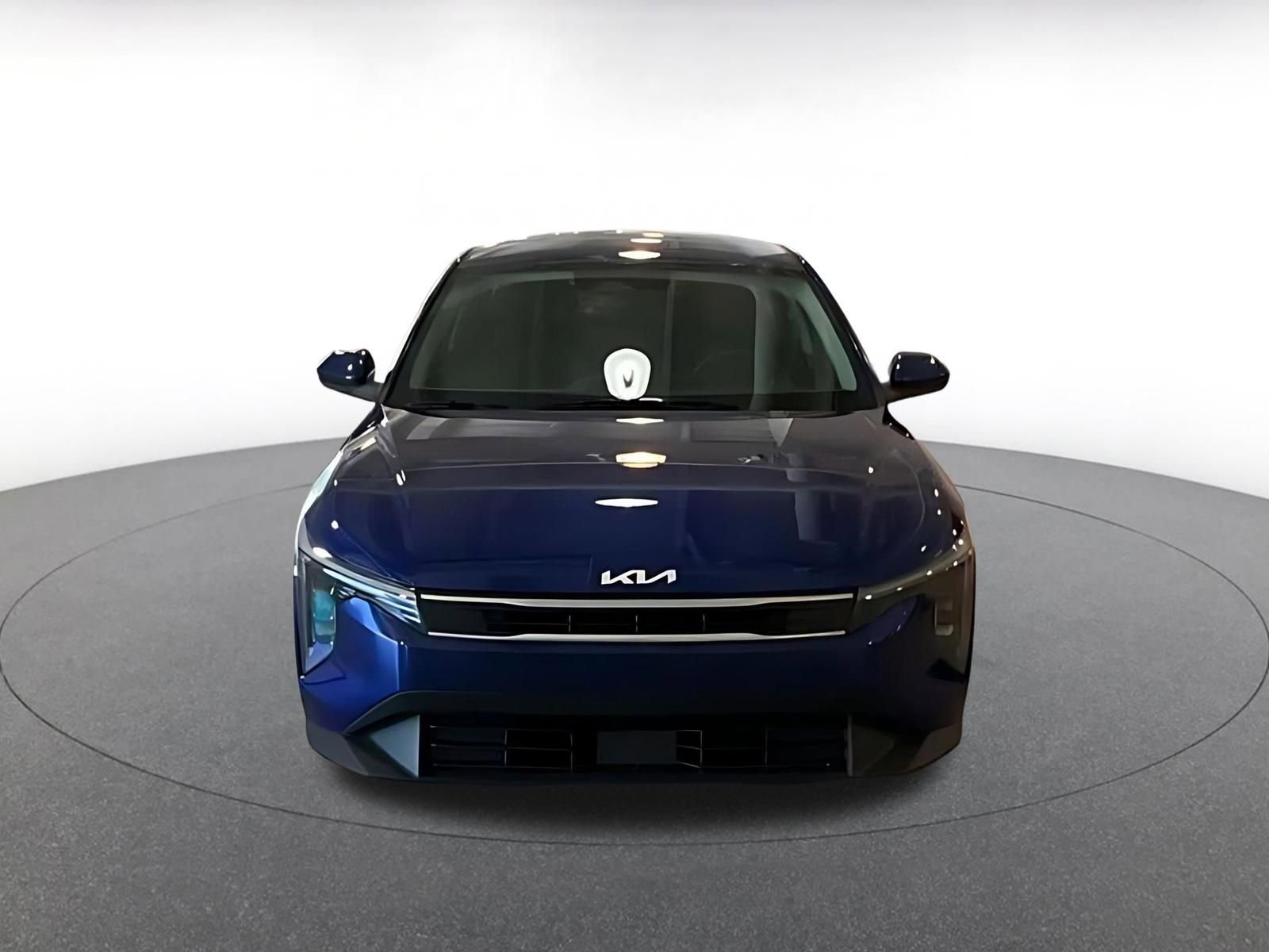 Used 2025 Kia K4 FWD image 11