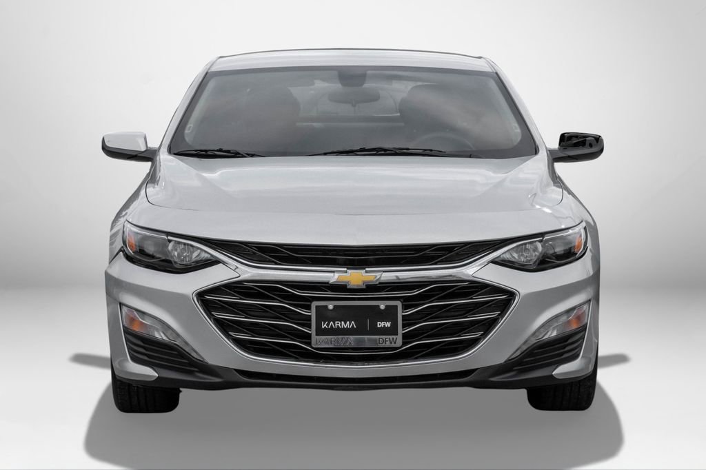 Used 2020 Chevrolet Malibu LT image 3